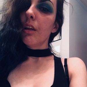 Meet your Posher, Alexandra